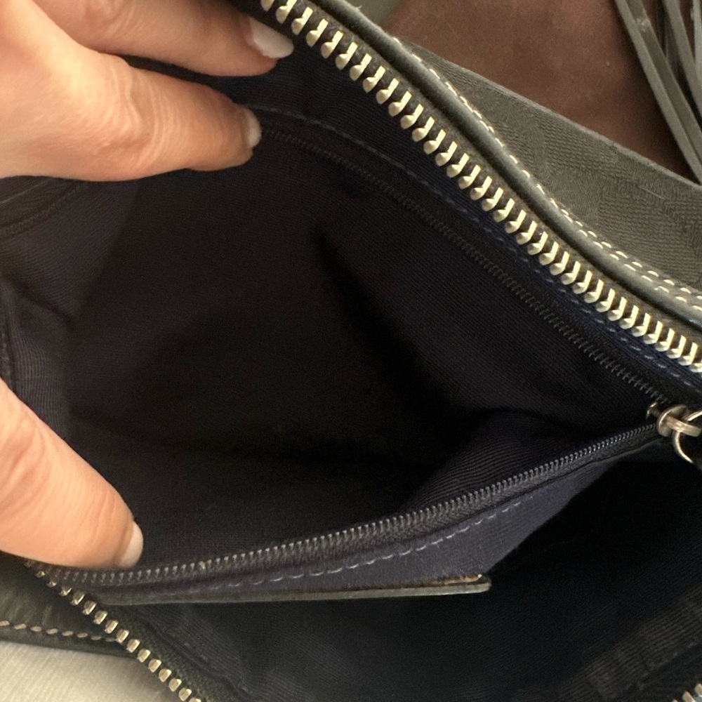 Coach Black Shoulder Bag with Structured Design and Silver Hardware - Picture 14 of 16